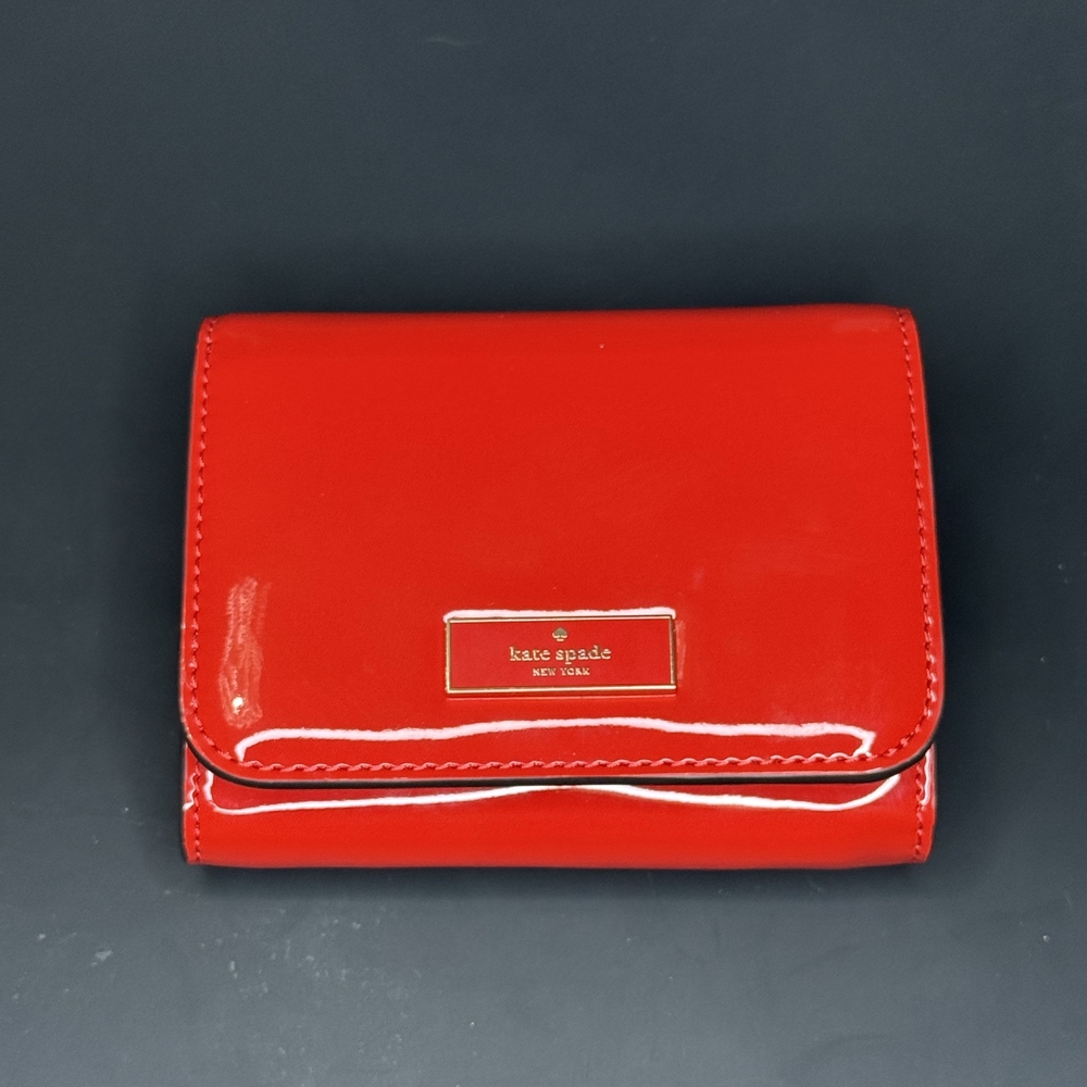 Kate Spade Vibrant Red Wallet